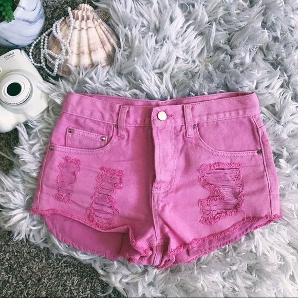 Pink High-Wasted Denim Shorts - Picture 2 of 4